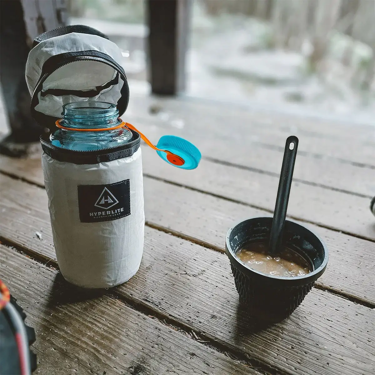 Hyperlite Mountain Gear Insulator - Image 5